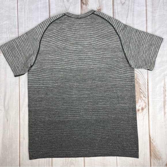 Lululemon Metal Vent Tech Short Sleeve 2.0 Wave Fade Graphite Grey / Vapor Sz XL - Picture 8 of 13